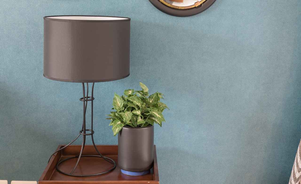 wooden-table-side-with-modern-lamp-